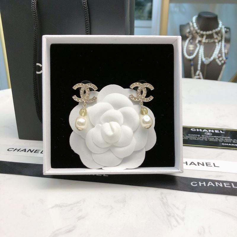 Ch**el earrings
